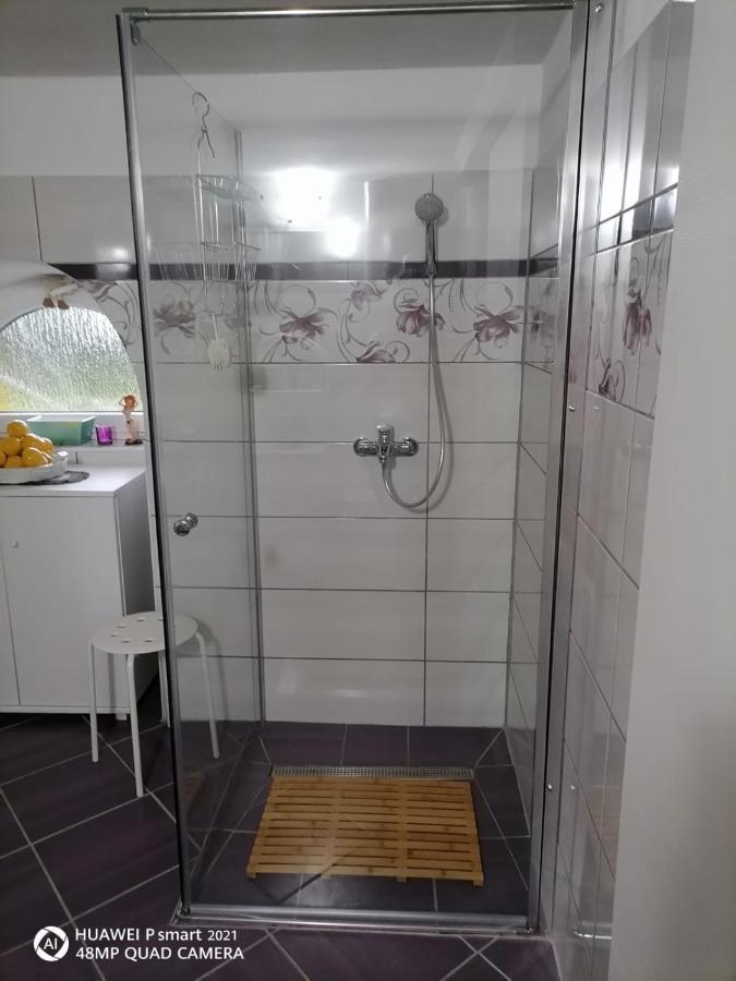 Kalista Villa Jurdani Kültér fotó