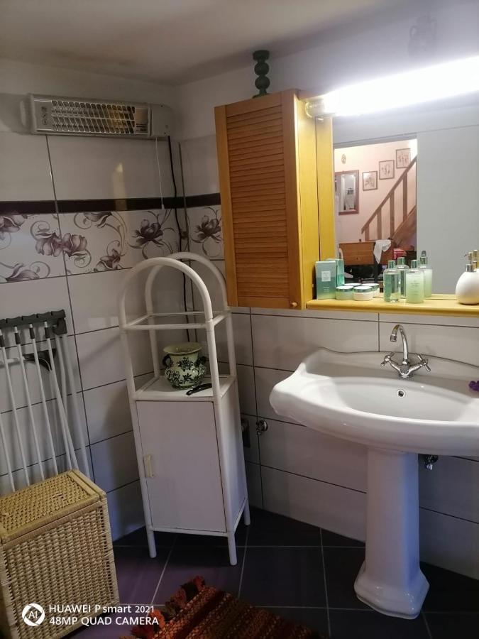 Kalista Villa Jurdani Kültér fotó